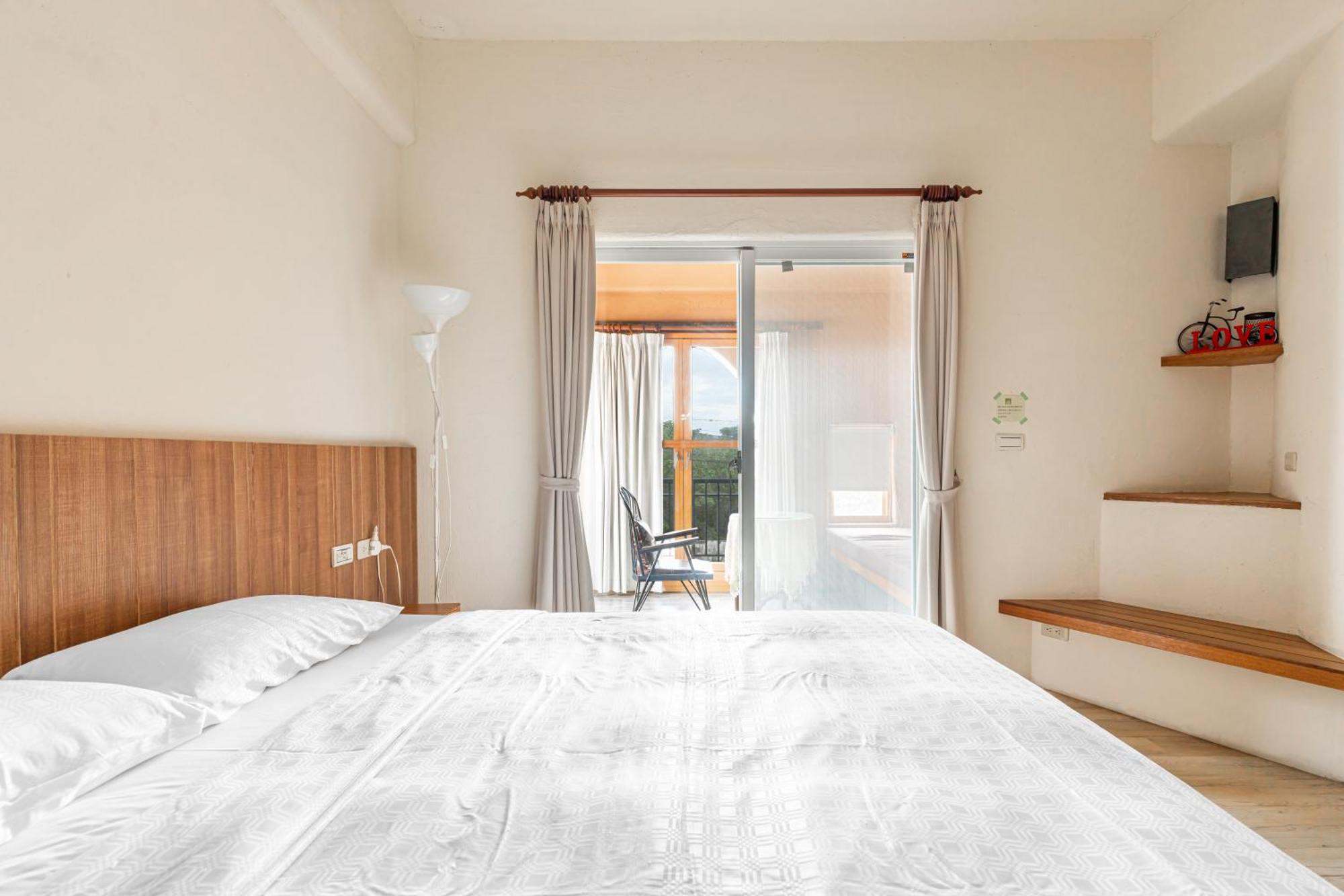 Fairyland & Farm Guest House Kenting Exterior photo