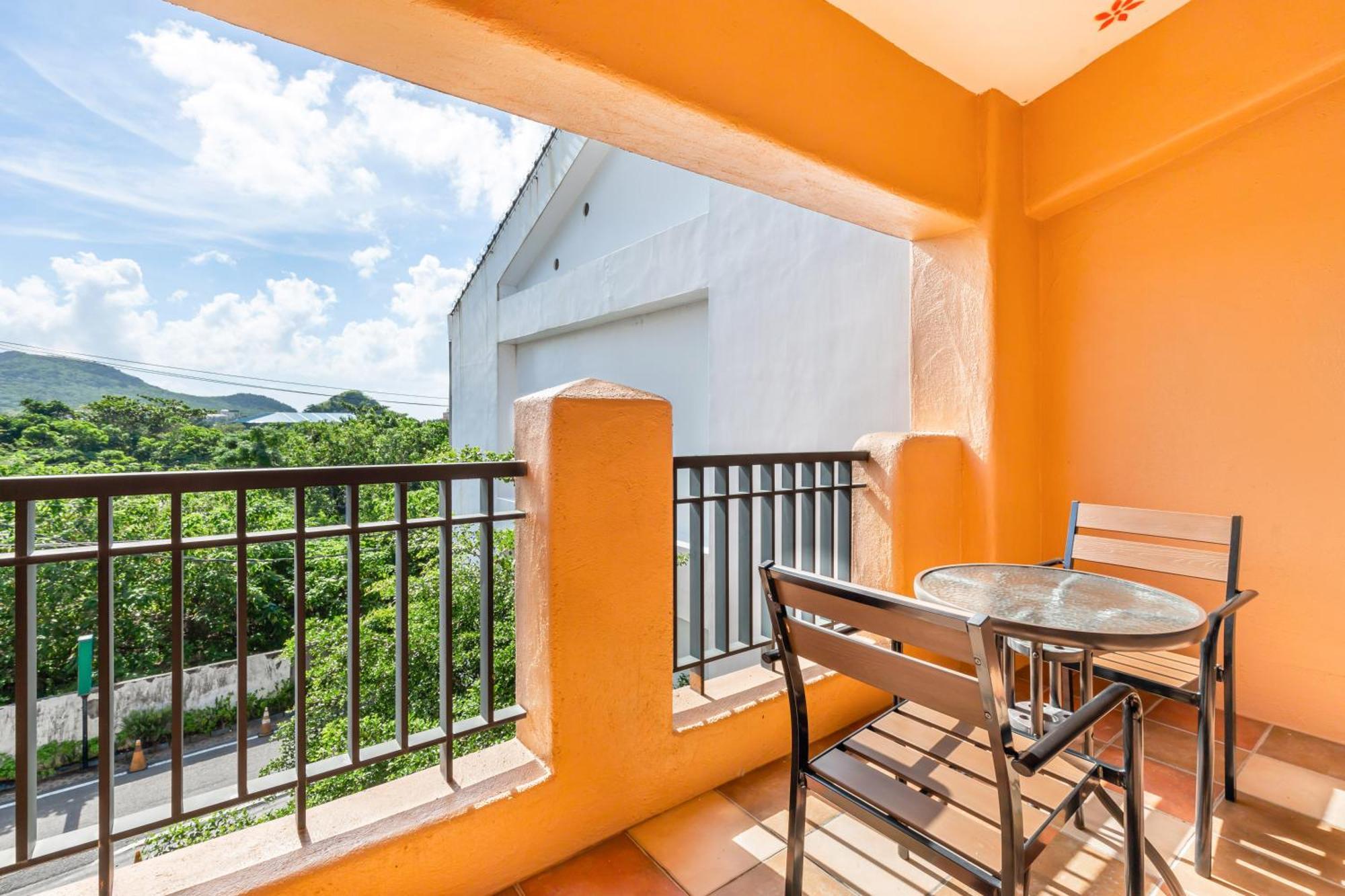 Fairyland & Farm Guest House Kenting Exterior photo