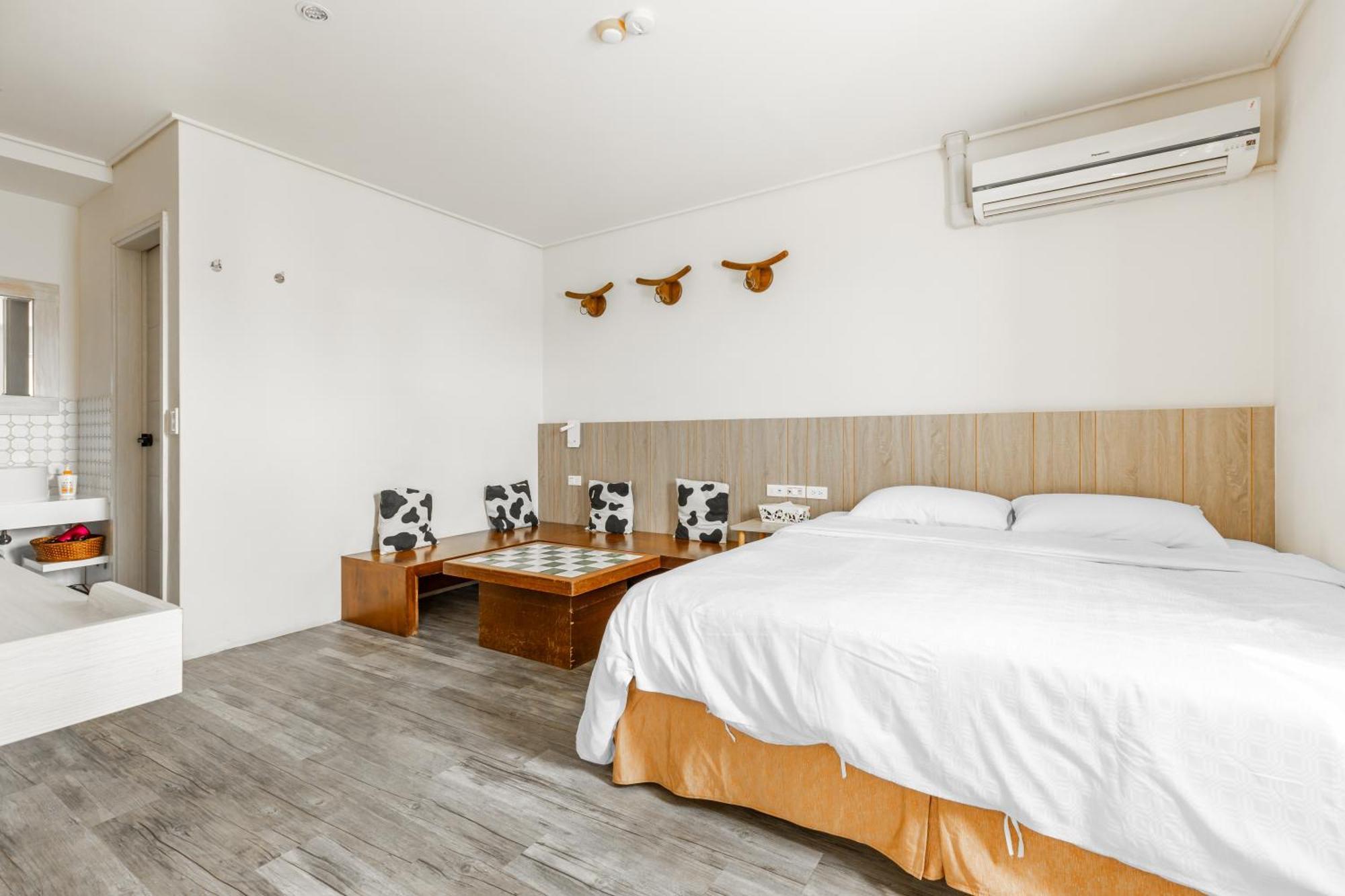 Fairyland & Farm Guest House Kenting Exterior photo
