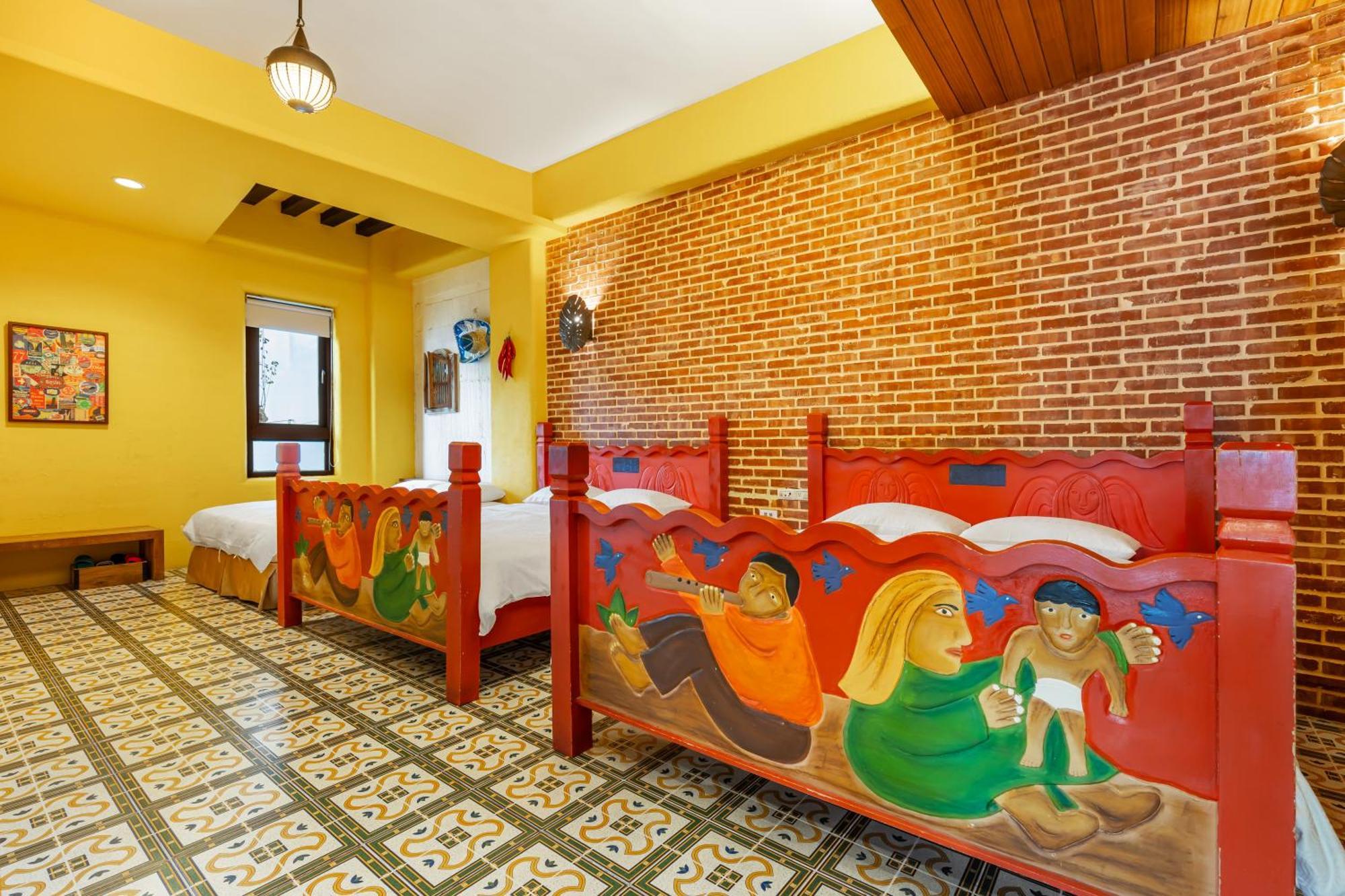 Fairyland & Farm Guest House Kenting Exterior photo