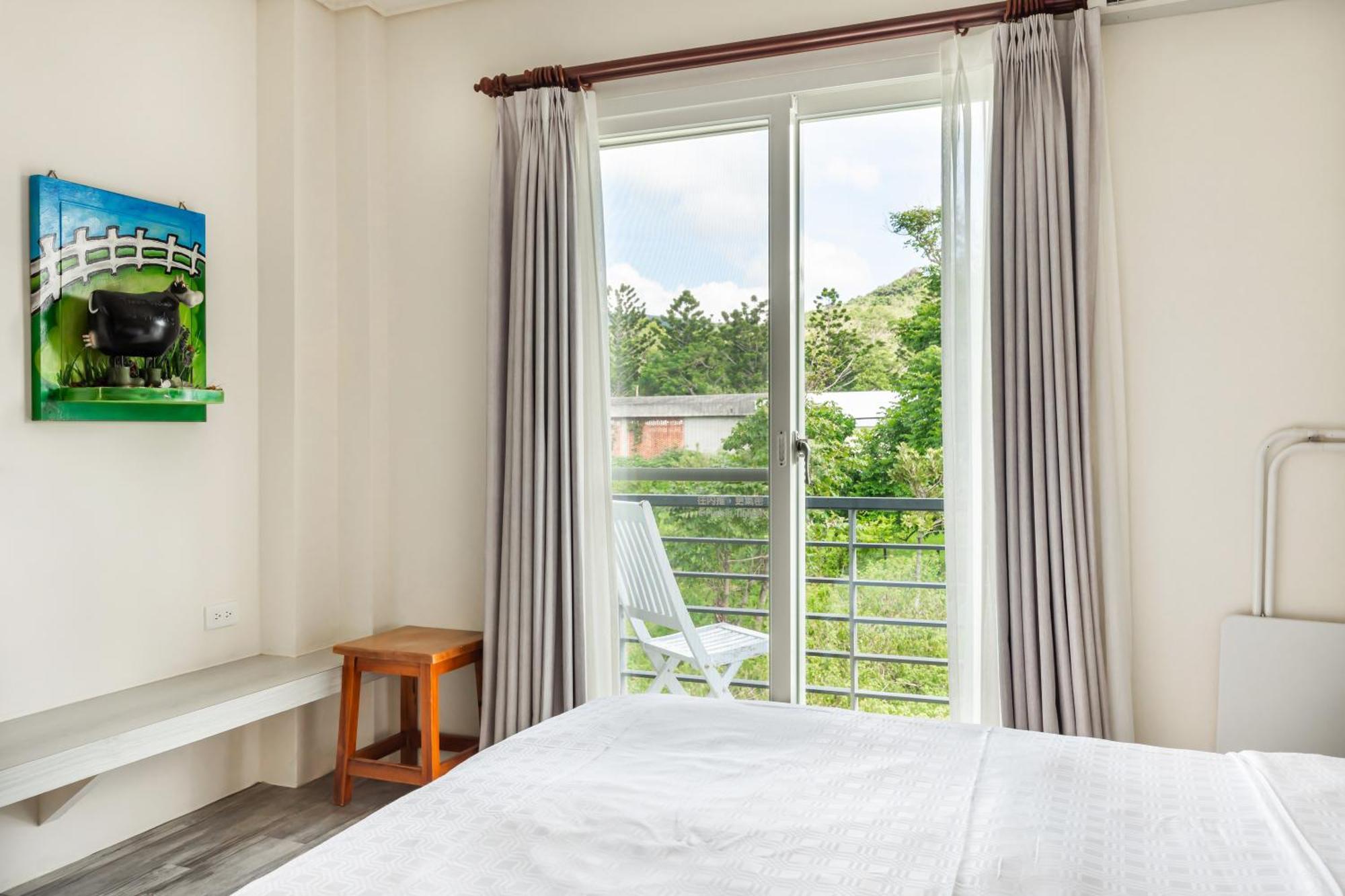 Fairyland & Farm Guest House Kenting Exterior photo