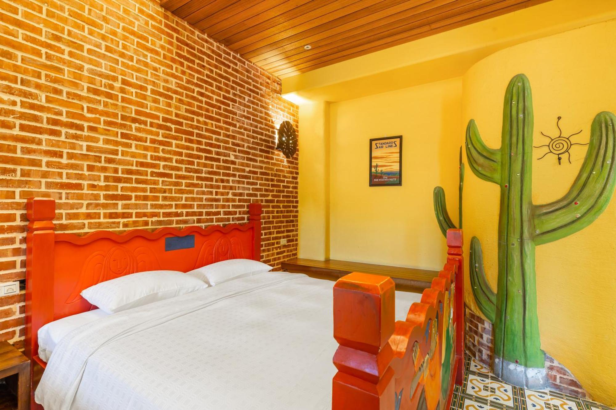 Fairyland & Farm Guest House Kenting Exterior photo