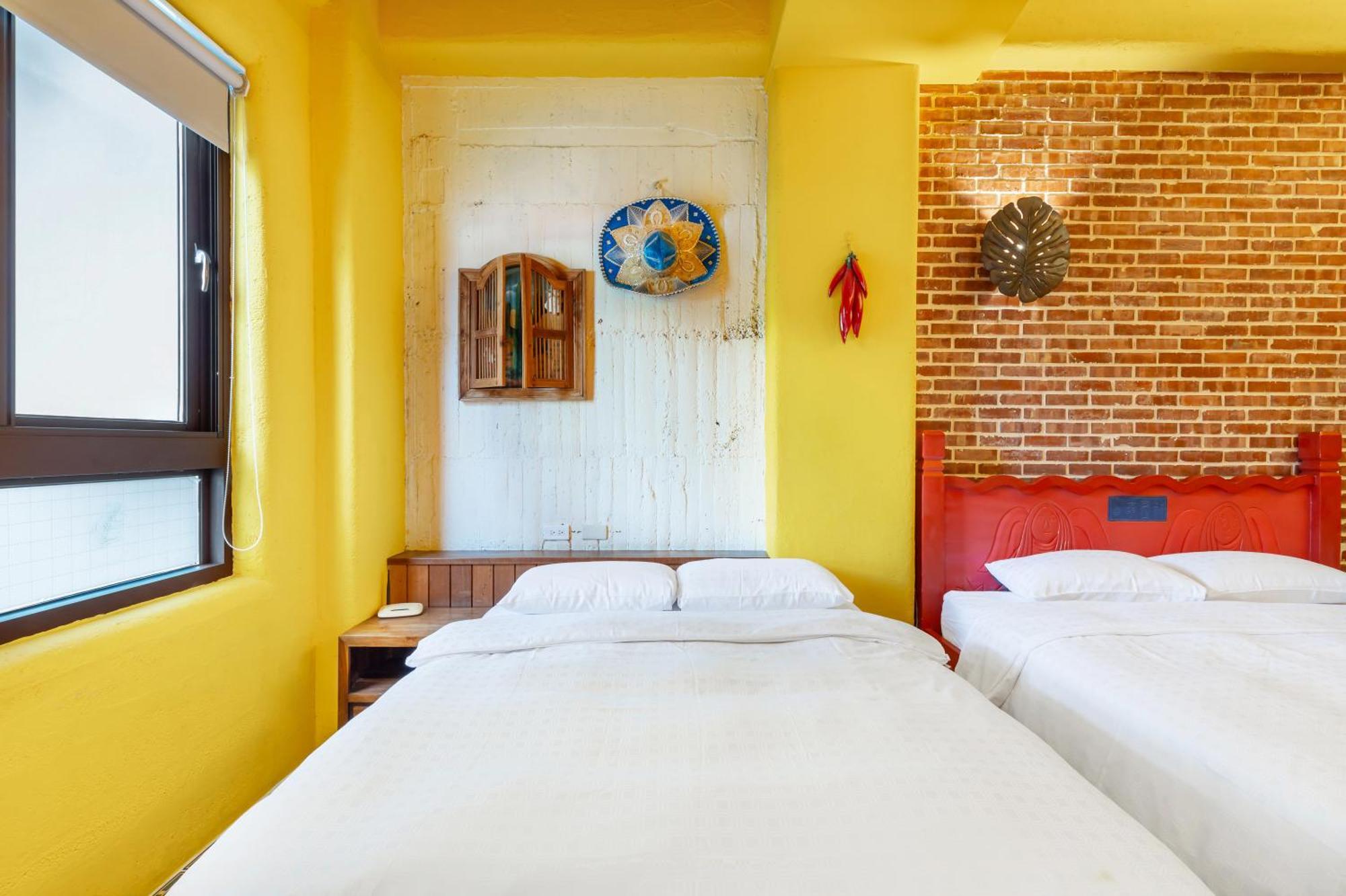 Fairyland & Farm Guest House Kenting Exterior photo