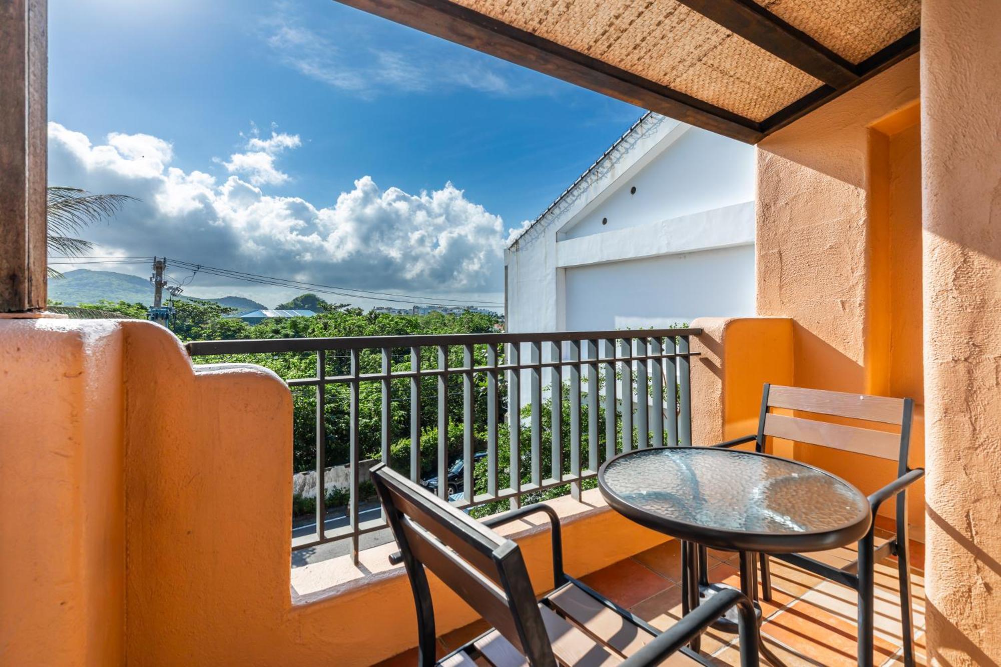 Fairyland & Farm Guest House Kenting Exterior photo