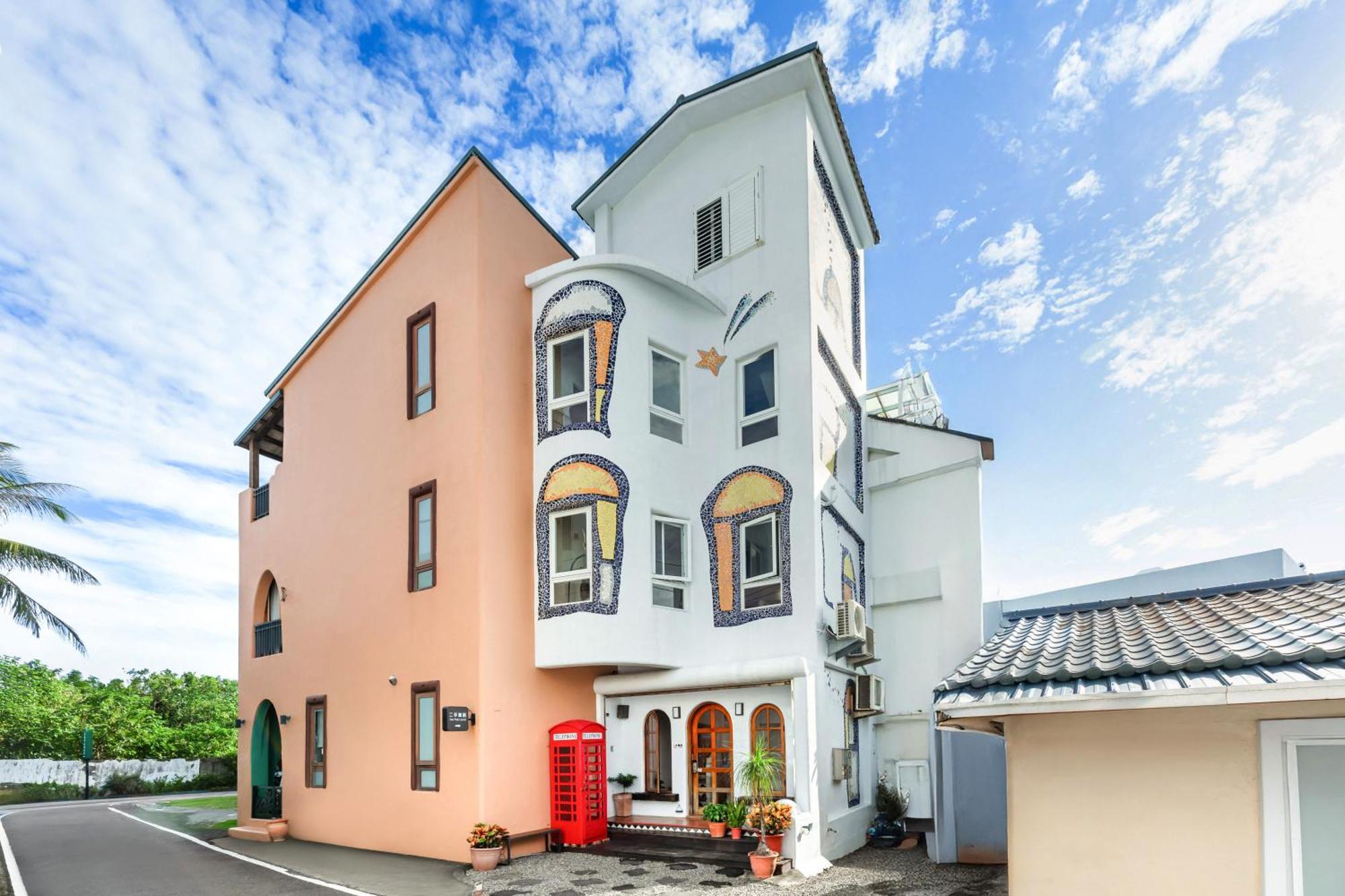 Fairyland & Farm Guest House Kenting Exterior photo